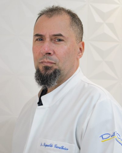Dr. Reinaldo Cavalheiro Júnior — Especialista em Endodontia, CVM Odontologia