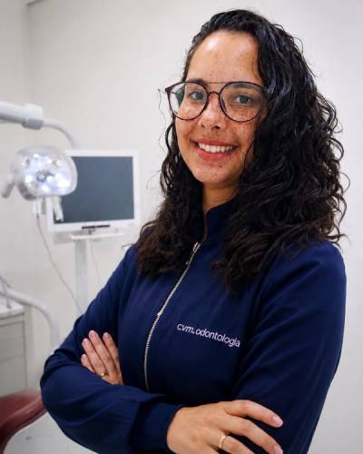Dra. Tâmara Schirmer Damasceno — Clínica Geral, CVM Odontologia